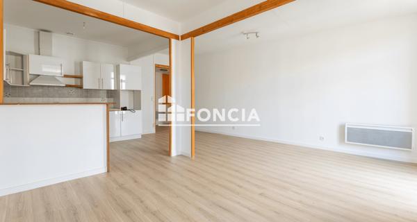 À vendre Immeuble 99.9 m² - Sérignan 34410
