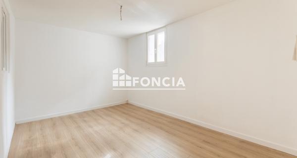 À vendre Immeuble 99.9 m² - Sérignan 34410