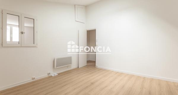 À vendre Immeuble 99.9 m² - Sérignan 34410