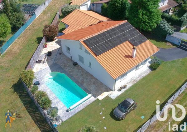 Maison 7 pièces de 181 m² à Martignas-sur-Jalle (33127)