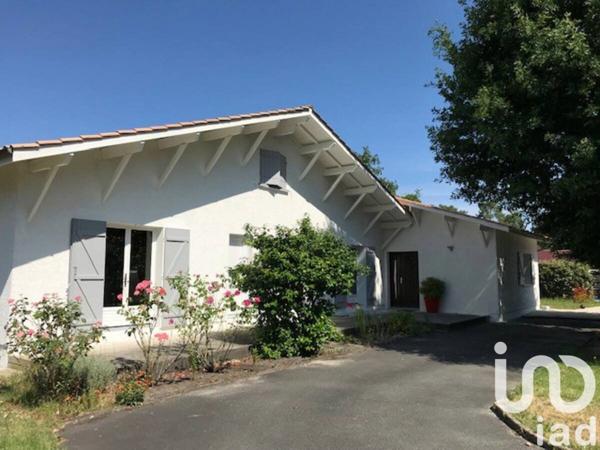 Maison 7 pièces de 181 m² à Martignas-sur-Jalle (33127)