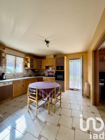 Maison à vendre 6 pièces 135 m² Monts