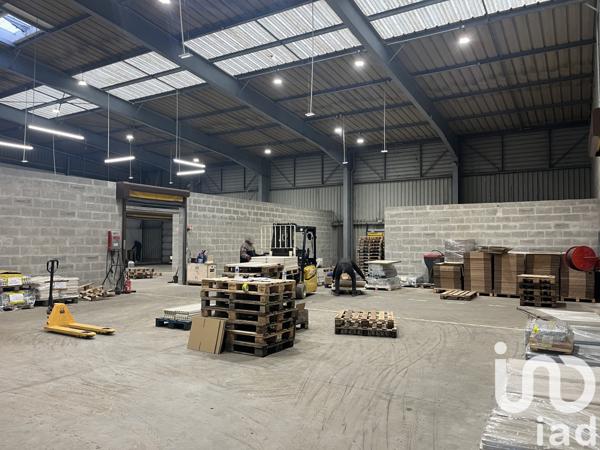 Immeuble à vendre 3 150 m² Échiré