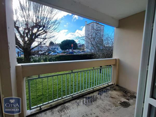 Appartement à louer 2 pièces 47.86m² Limoges (87000)