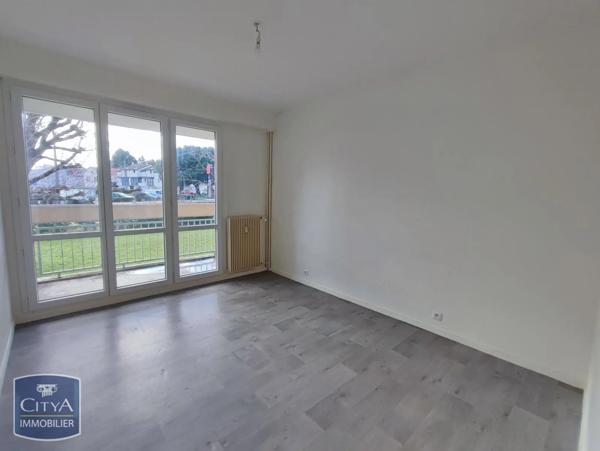 Appartement à louer 2 pièces 47.86m² Limoges (87000)