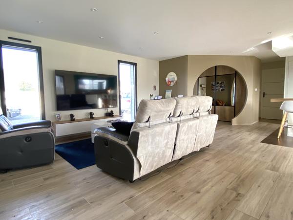 Maison 5 pièces - 143 m²