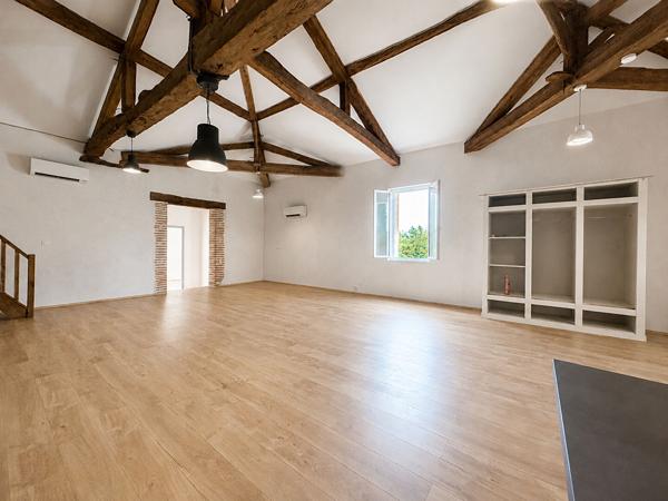 A LOUER - Maison de 153 m²  avec deux chambres et climatisée, à 3 minutes d'Agen