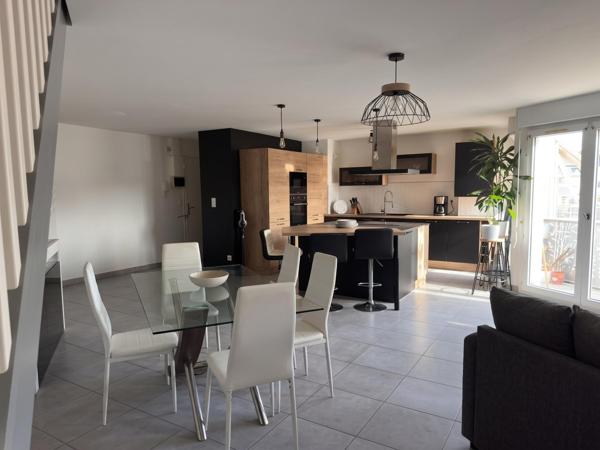 Appartement complètement rénové