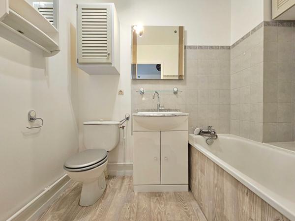 Appartement Evry Courcouronnes 1 pièce(s) 30 m2