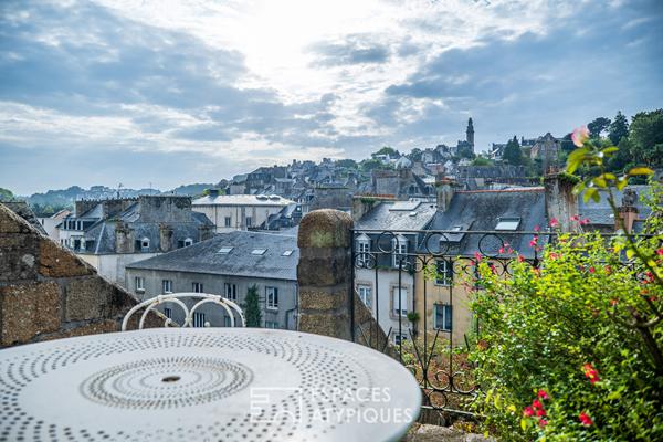 Demeure familiale de caractère en coeur de ville