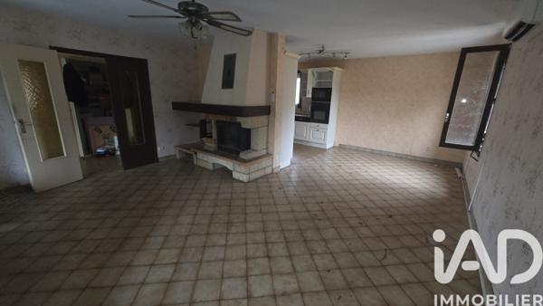 Maison à vendre 11 pièces 211 m² Lunan