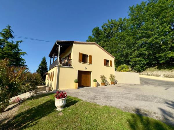 Maison avec vue panoramique + piscine – Penne d’Agenais (47)