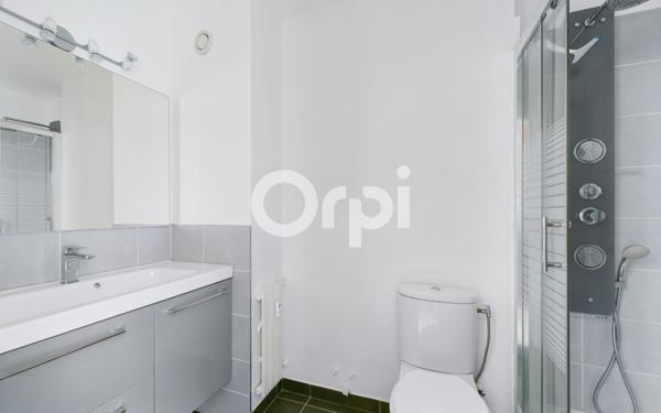 Appartement à vendre    1 pièce • 36,01 m2 Mandelieu-la-Napoule