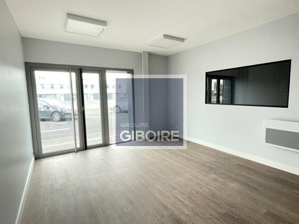 Local d'activites 140 m² à louer Rennes (réf : 35.5200)