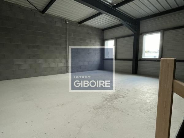 Local d'activites 140 m² à louer Rennes (réf : 35.5200)
