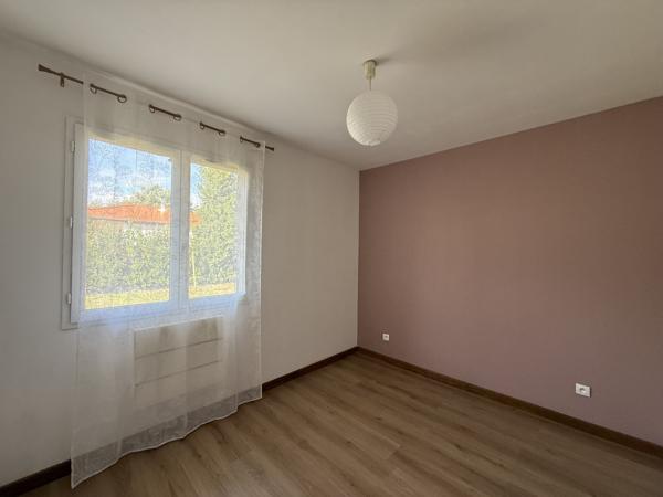 Maison 4 pièce(s) 3 chambre(s) 77 m²