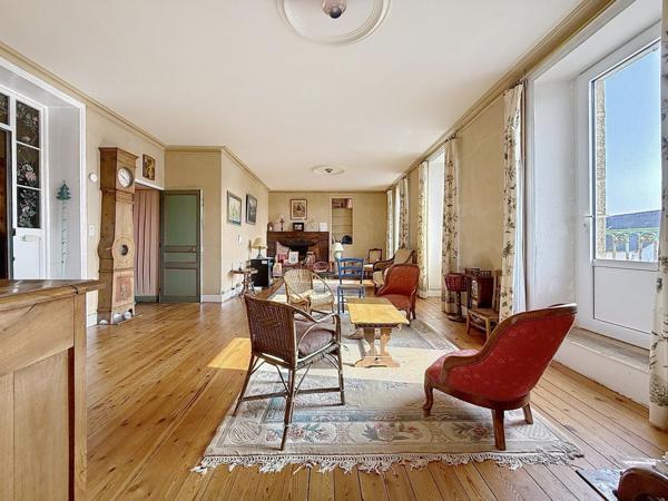 Maison 16 pièces - 374 m² Bien prestige