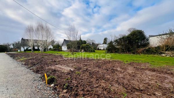 Dpt Finistère (29), à vendre ROSPORDEN Terrain plat de 1000 m²