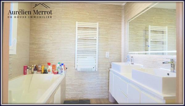 Maison à vendre 10 pièces de 269 m²