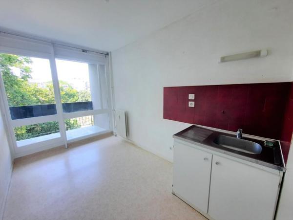 Appartement T2 à louer - 46 m² (réf : 551552)