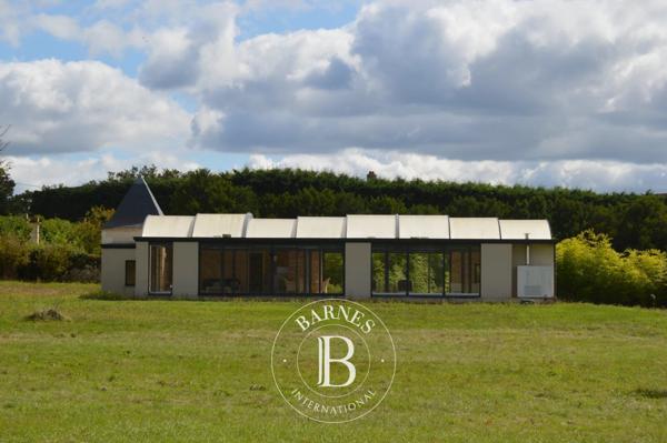 Montmorillon, Manoir 12 Chambres -  665 m² à vendre
