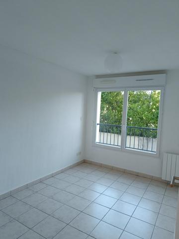 Appartement T2 35 m²  avec locataire en place