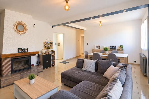 Maison Imphy 4 pièces, 3 chambres, proches commodités, lumineuse, garage, sous-sol