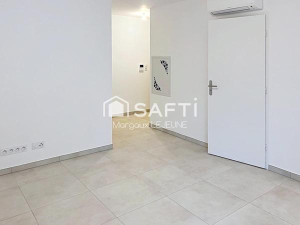 Studio 30 m² avec balcon