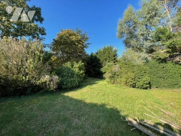 SAVENNIERES TERRAIN A BATIR