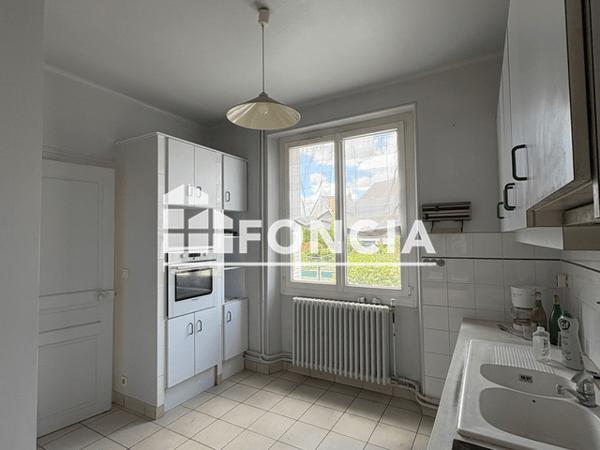Location Maison 9 pièces 152.7 m² - Fontaine-les-dijon 21121