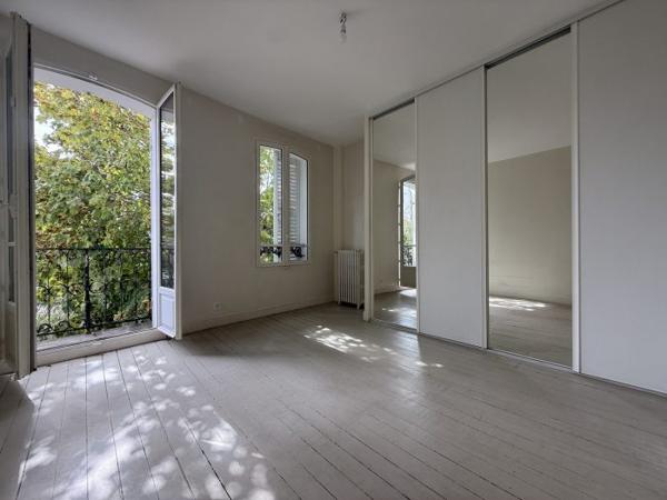 LOCATION CENTRE DU VÉSINET – RARE SUR LE SECTEUR – MAISON AVEC STUDIO INDÉPENDANT