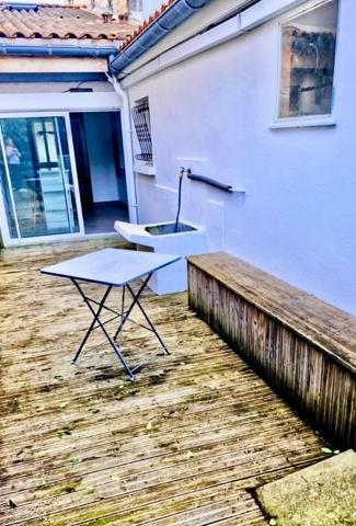 Maison à vendre |                                       Bordeaux |                                        3 pièces  |  75 m²