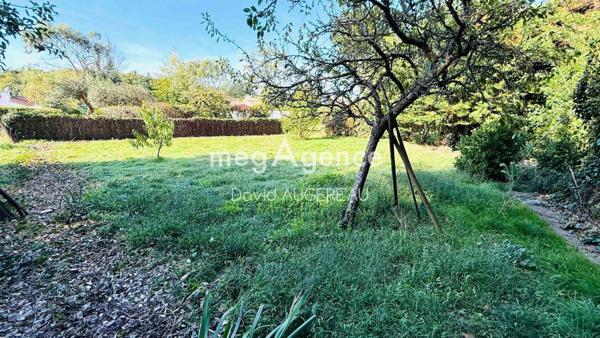 Terrain à L' ILE-D'YEU, 85350 - 404m²