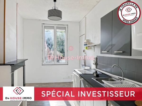 Immeuble à vendre 4 pièces de 153 m²