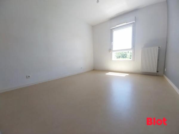 Maison 4 pièce(s)