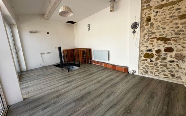 Maison à vendre    2 pièces •  Pauligne