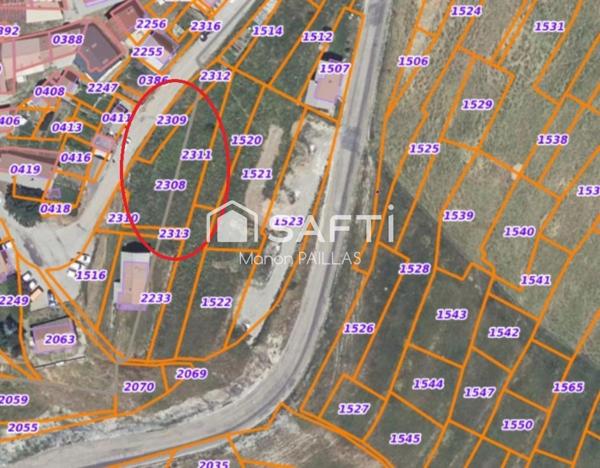 Terrain constructible de 576 m² à Ventelon