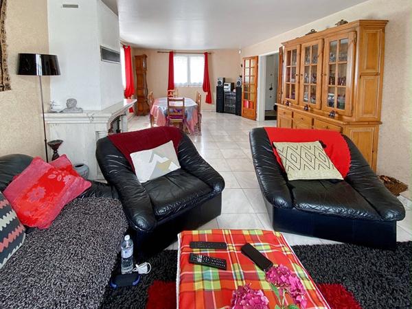 Maison Vauréal - 5 pièce(s) - 120 m2 avec terrain et garage.