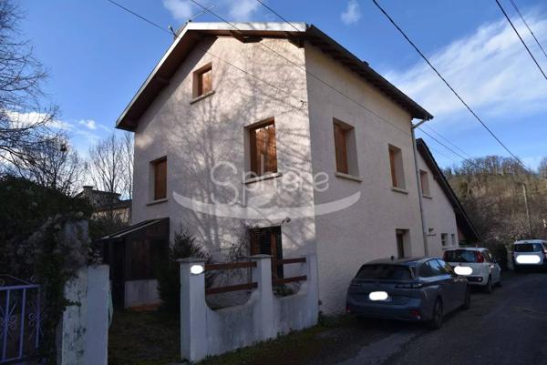 Maison de campagne avec grand terrain