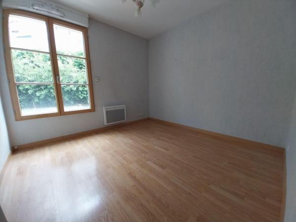 Appartement à vendre à Vitré en Ille-et-Vilaine (35500), ref : 35131-11   
centre-ville