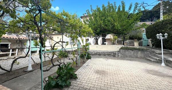 Maison à vendre à Nyons dans la Drôme (26110), ref : 26075-589