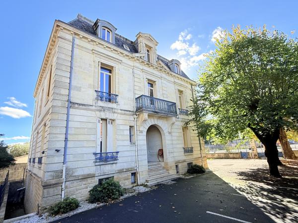 Immeuble 16 pièces - 500 m²