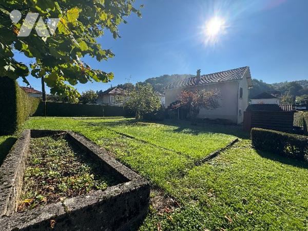 MAISON SEMI-PLAIN-PIED 72 m2 SANS VIS A VIS ETOUVANS AVEC TERRAIN DE 7 ARES