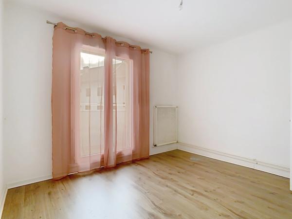 Appartement à louer 3 pièces ANNECY (74)