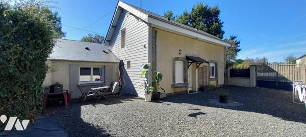 BRIOUZE 2kms tous commerces: Maison d'environ 98 m² habitable sur 749 m² de terrain