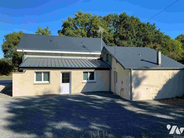 BRIOUZE 2kms tous commerces: Maison d'environ 98 m² habitable sur 749 m² de terrain