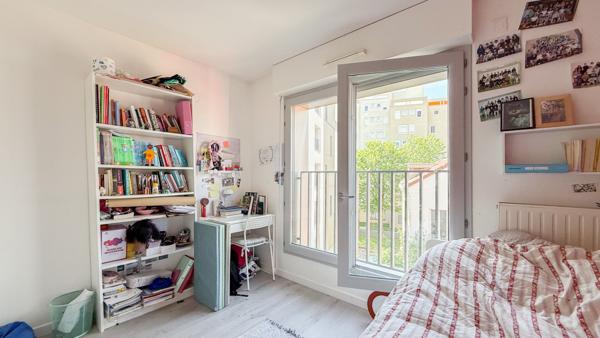 Appartement Montreuil 4 pièce(s) 92 m2