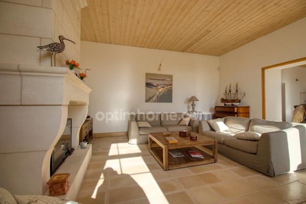 Maison 8 pièces, 5 chambres à SAINT PIERRE D'OLERON (17) La chefmalière
