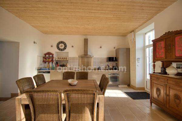 Maison 8 pièces, 5 chambres à SAINT PIERRE D'OLERON (17) La chefmalière