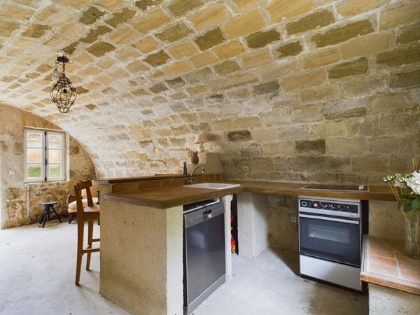 Maison de caractère à Jouy le Moutier Village (175 m2 env) alliant charme et confort !